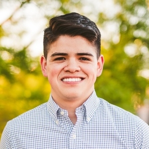 Eric Flores Verdad H